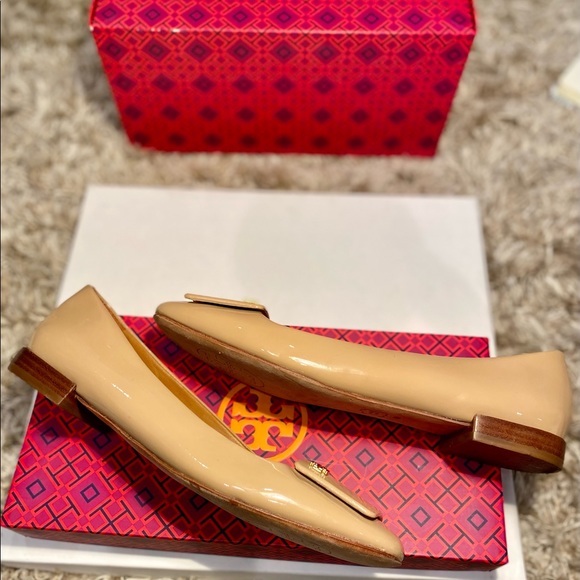 Tory Burch Yardley Flat Patent Calf Size 8 - Picture 4 of 9